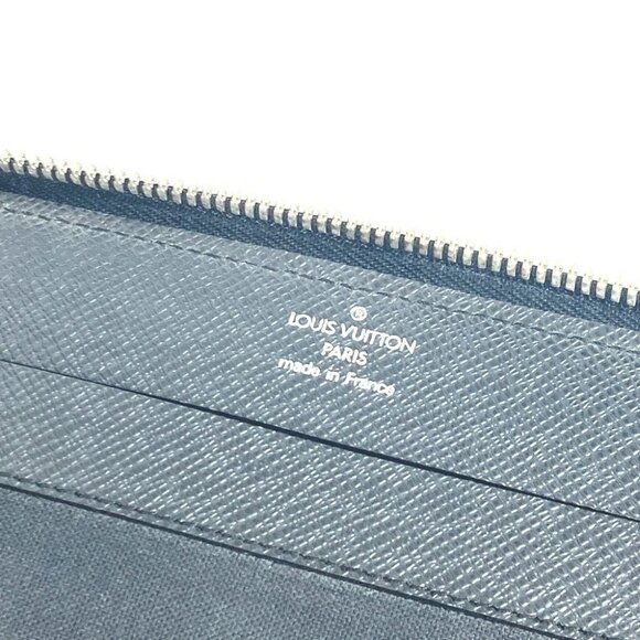 LOUIS VUITTON M32612 Taiga Vladimir Business document bag PC case Clutch - Picture 13 of 14